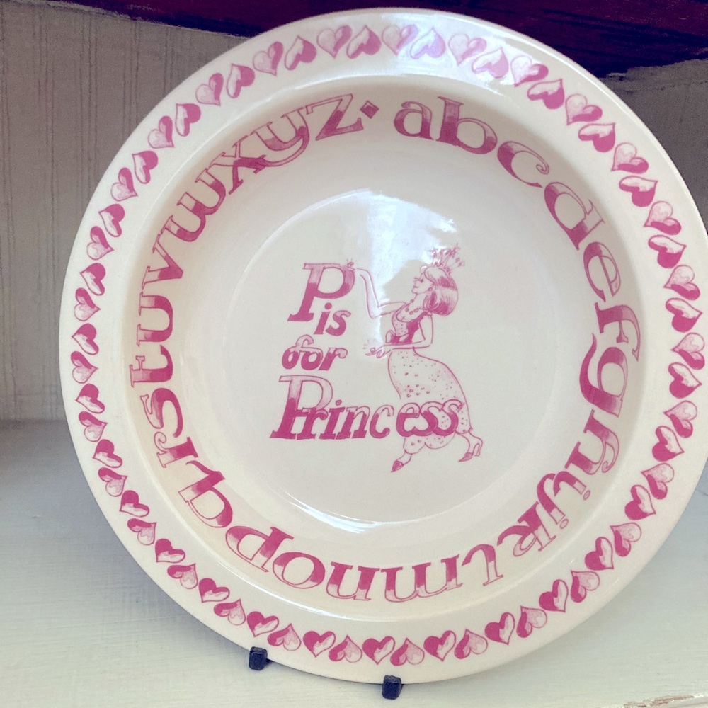 Emma Bridgewater P is for Princess plate